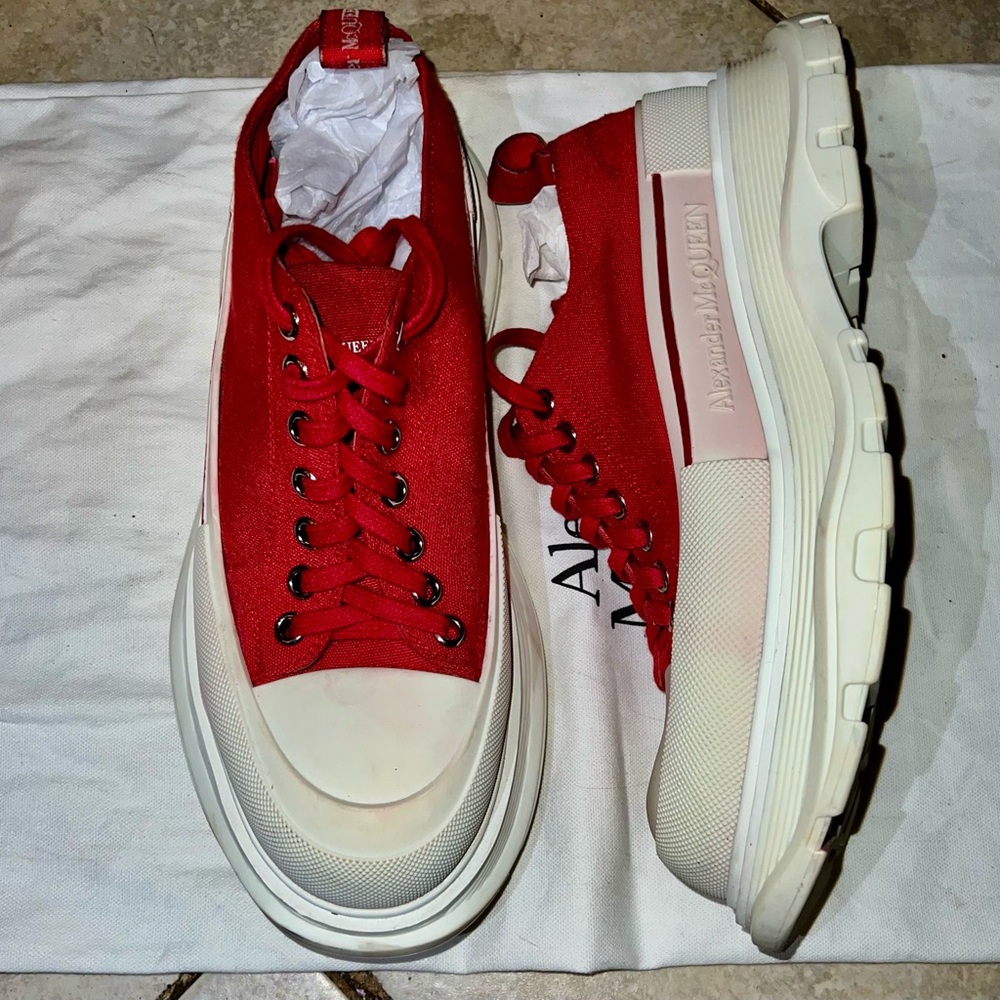 ALEXANDER MCQUEEN SHOES FULLY AUTHENTIC LOW TOP open for offers